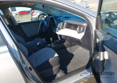 2017 Toyota Rav4 Xle z USA, uszkodzony, nr VIN 2T3WFREV9HW346671